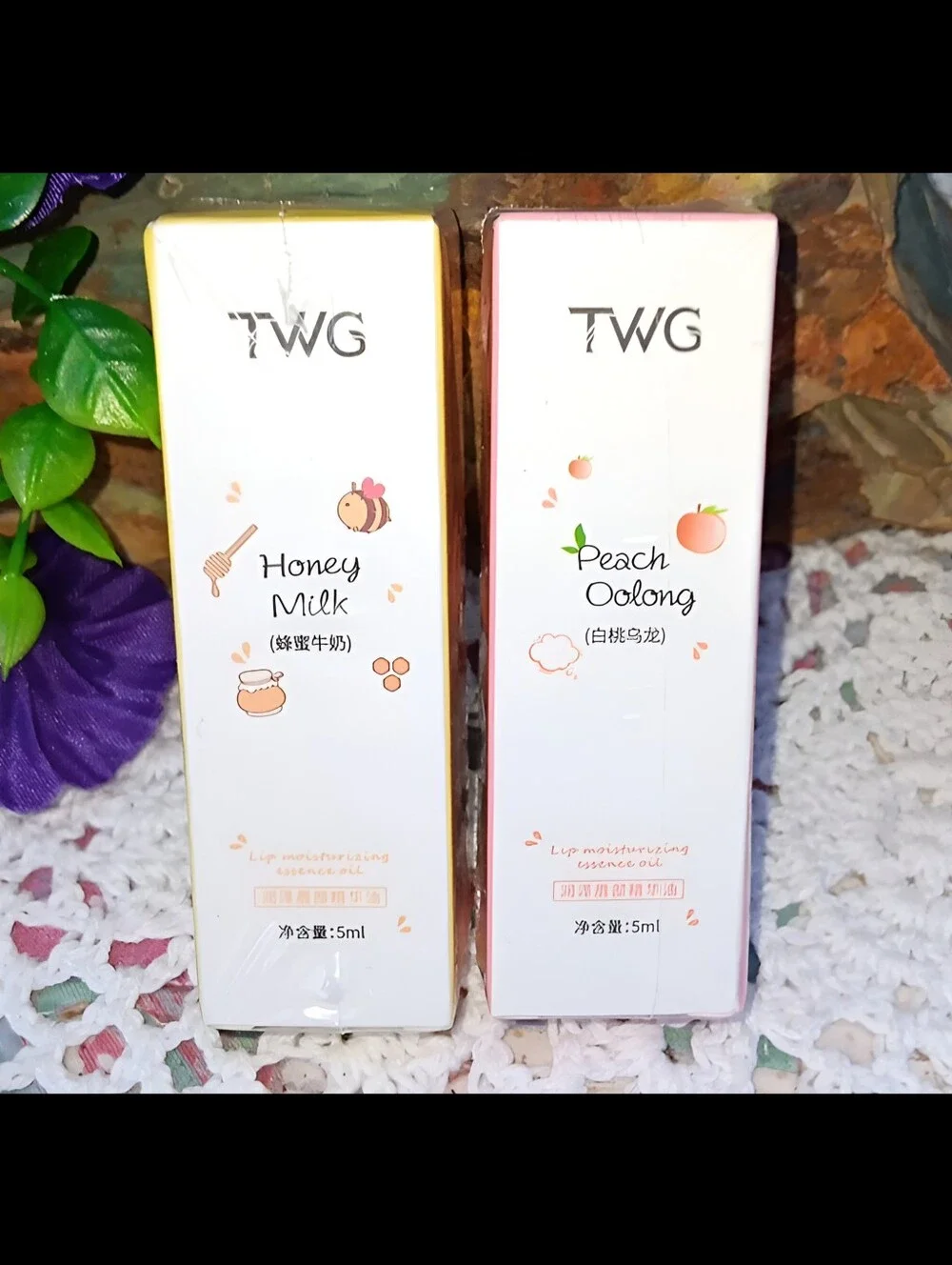 🆕️LAST SET💗~ PEACH OOLONG & HONEY MILK MOISTURIZING LIPGLOSS~ 1 OF EACH IN BOX